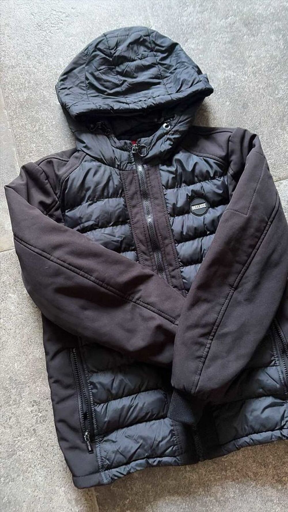 Doudoune Deeluxe Vêtements