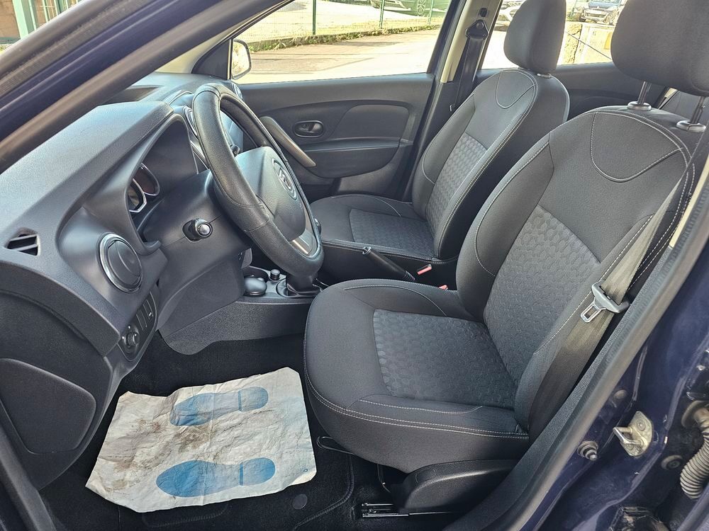 Sandero 1.5 dCi 75 E6 Laur&eacute;ate 2016 occasion 34690 Fabr&egrave;gues
