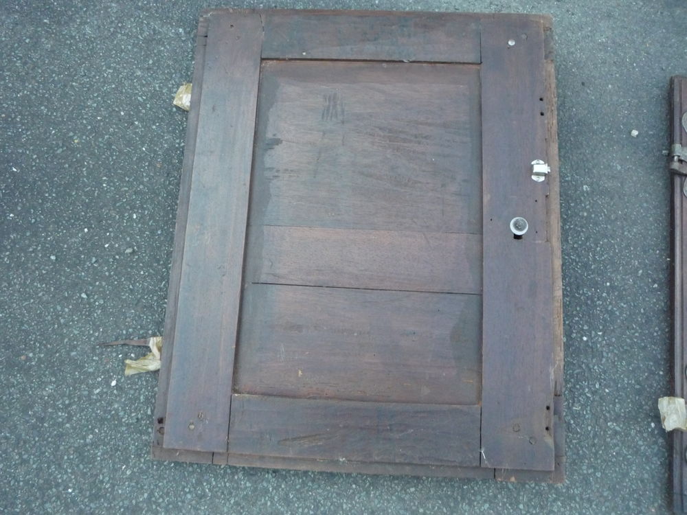 Porte Louis XIII plaquette
Bricolage