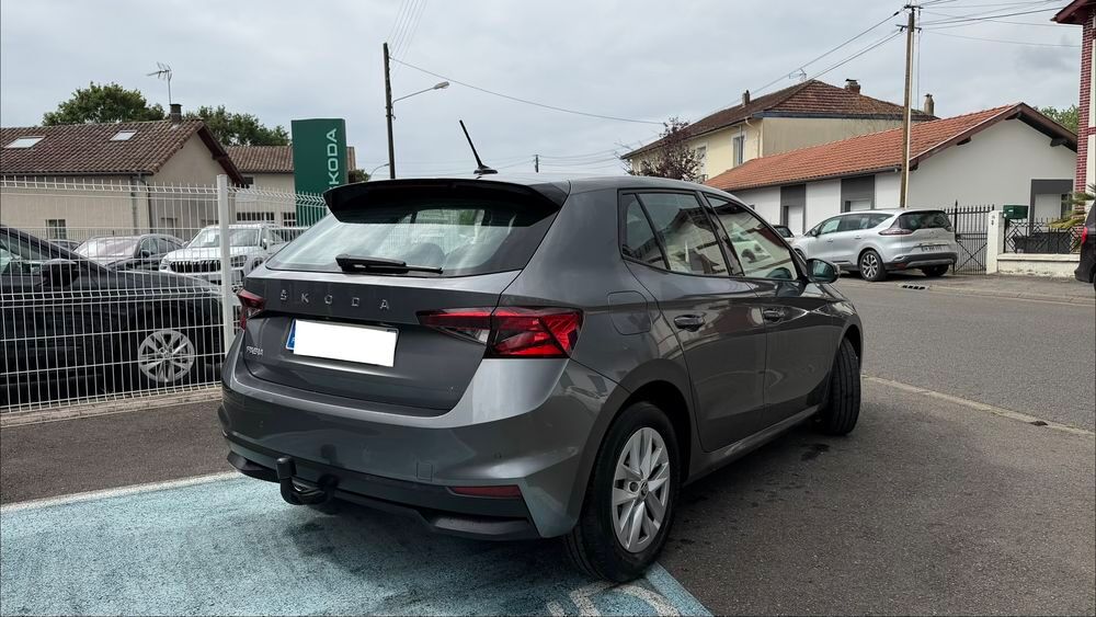 Fabia 1.0 TSI 95 ch BVM5 Ambition 2023 occasion 40100 Dax