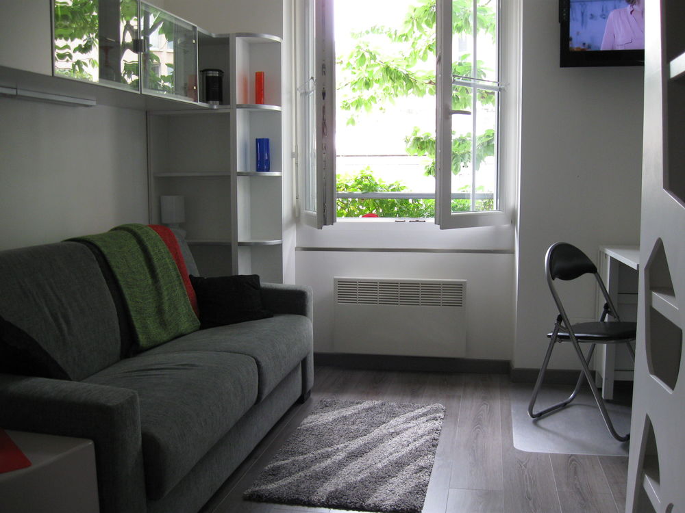 Location Appartement Beau studio  meublé à 5 mn à pied de la fac du Saulcy Metz