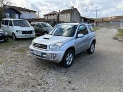 RAV 4 RAV4 115 D-4D VX 2002 occasion 09100 Bonnac
