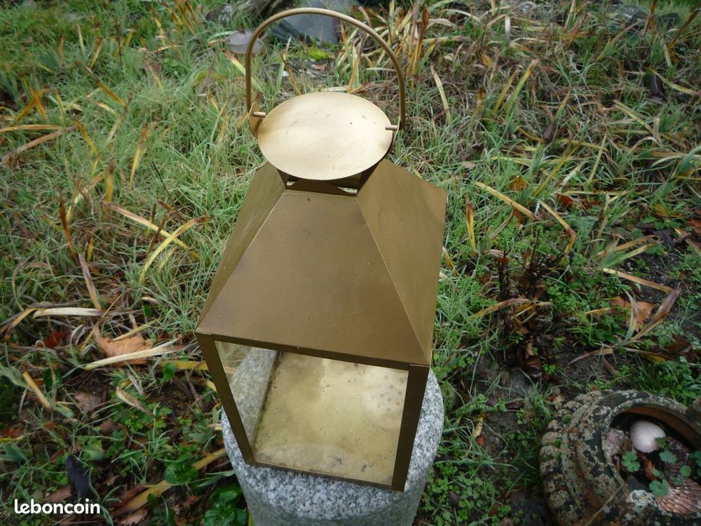 Lanterne m&eacute;tallique
Bricolage
