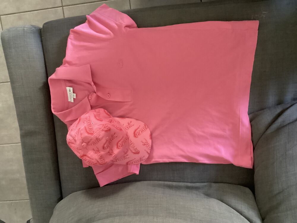 Ensemble femme polo rose et casquette motif Vêtements