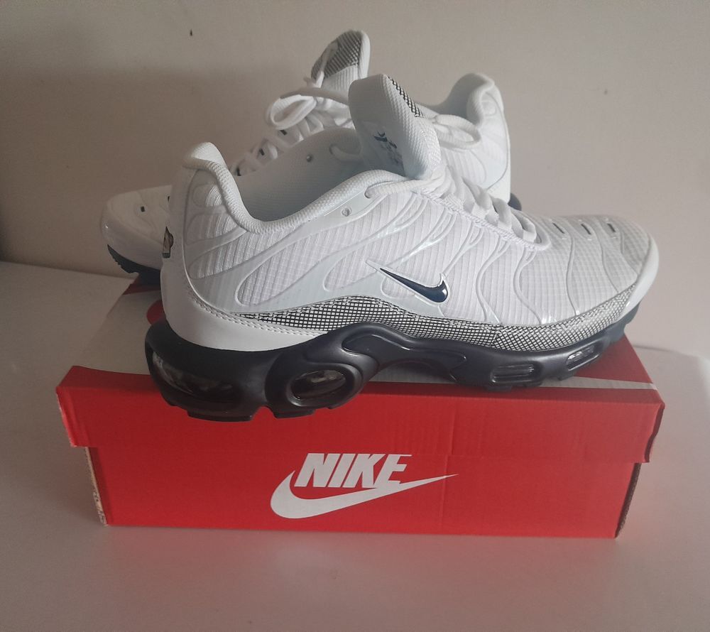 Tn taille 43 sales
