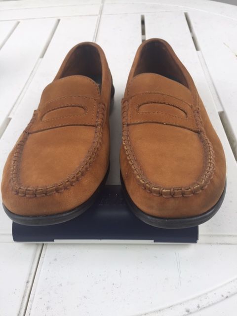 Chaussures d'�t� ROCKPORT en nubuck trait� T.40 TBE
15 Les Sables-d'Olonne (85)