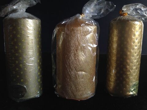 TROIS BOUGIES CYLINDRIQUES DORÉES NEUVES 4 Trégunc (29)