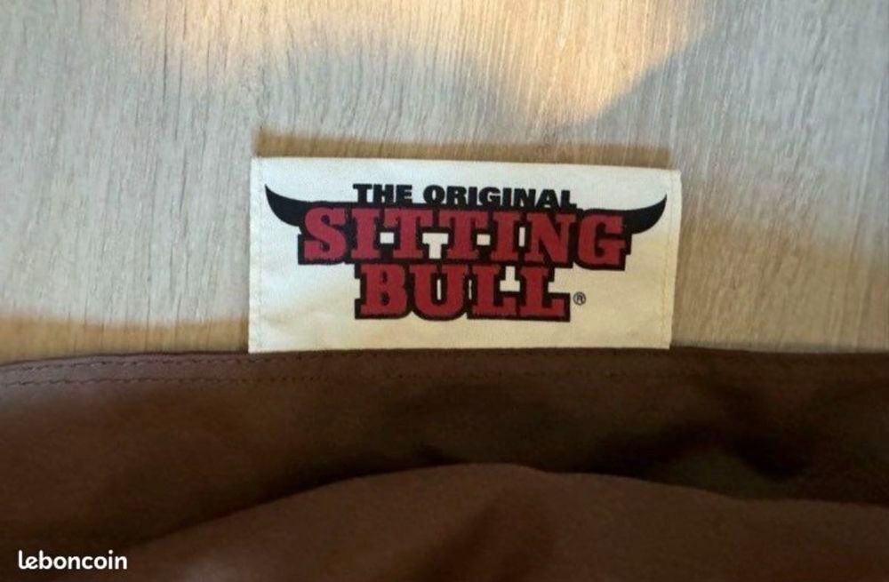 Pouf sitting bull Meubles