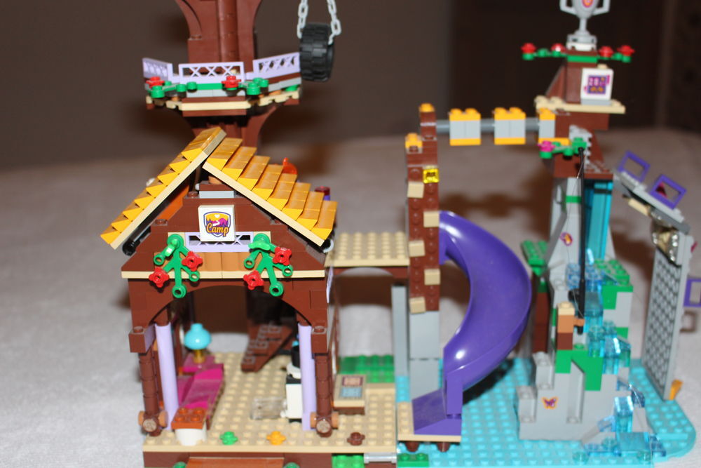 LEGO Friends - La Cabane De La Base D'aventure Jeux / jouets