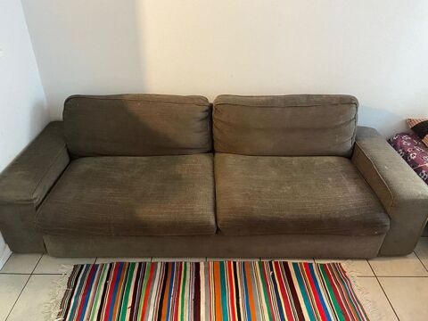 Canap-lit gris 2 places ? compact, solide et pratique 100 Le Chesnay (78)