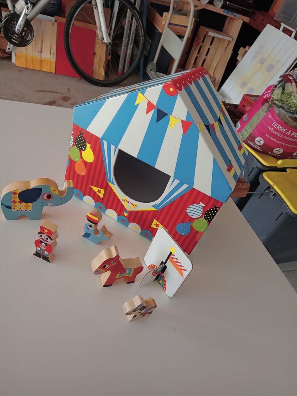 Mallette de Puzzle et Maison du Cirque 1er Age Jeux / jouets