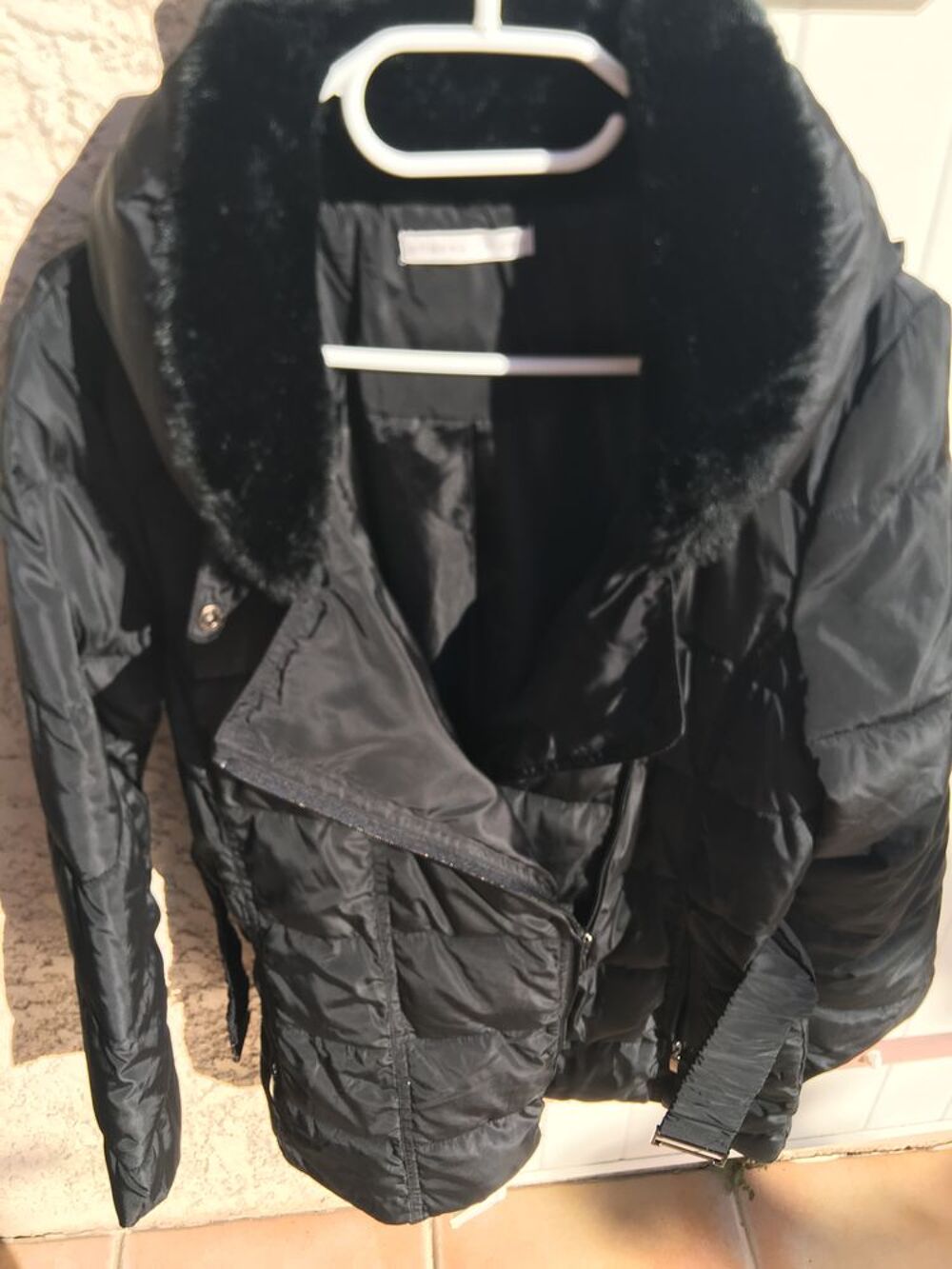 veste femme Armand Thierry noire taille 3 Vêtements