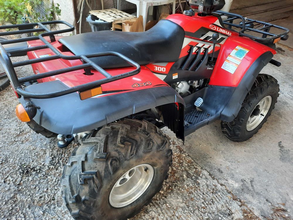 quad linha&iuml; 300 Sports