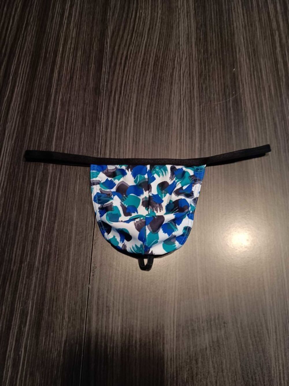 Sous-v&ecirc;tements homme &agrave; vendre Vêtements
