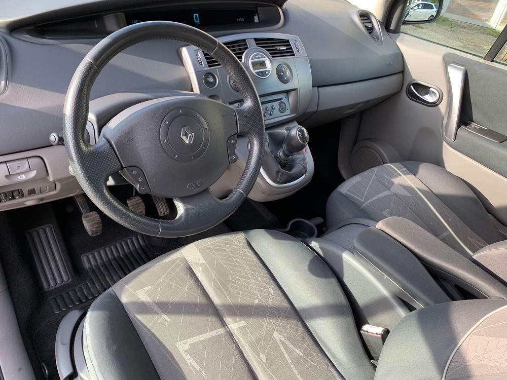 Sc&eacute;nic II Scenic 1.5 dCi 105 Euro 4 Confort Dynamique 2006 occasion 01240 Marlieux