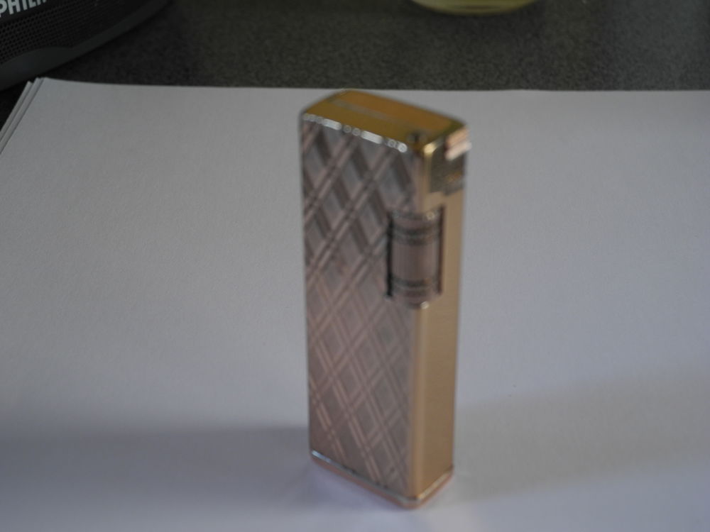 Briquet COLONEL Torch, dor&eacute;, 
