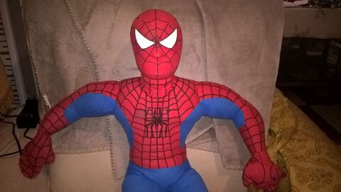 Peluche SPIDERMAN vintage 75 cm. 16 Flers-en-Escrebieux (59)
