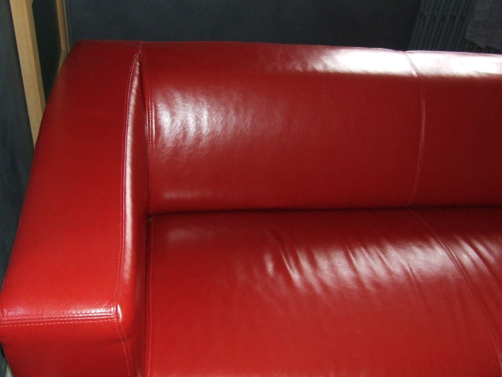 Lot de 2 canap&eacute;s rouge Meubles