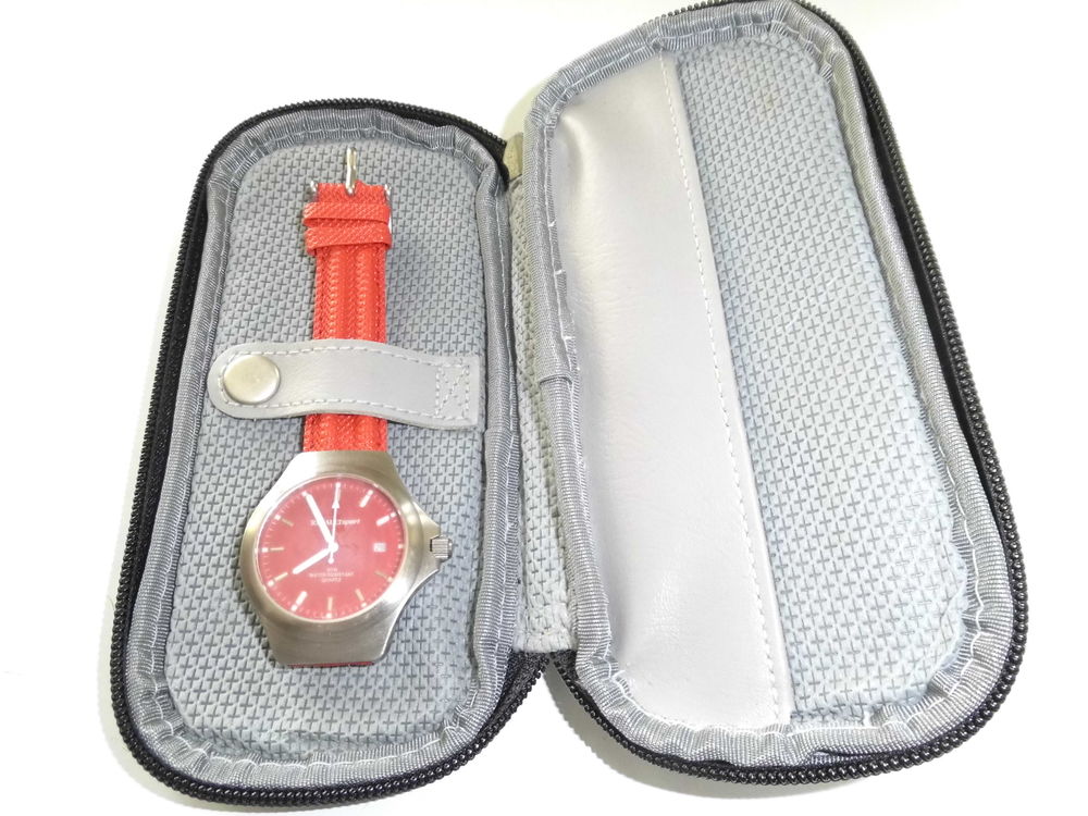 MONTRE 