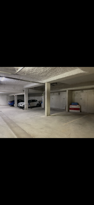  Parking / Garage � vendre 12 m�