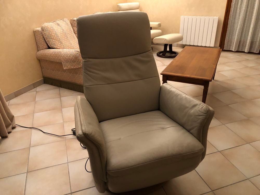 Fauteuil relax &eacute;lectriquement , Meubles