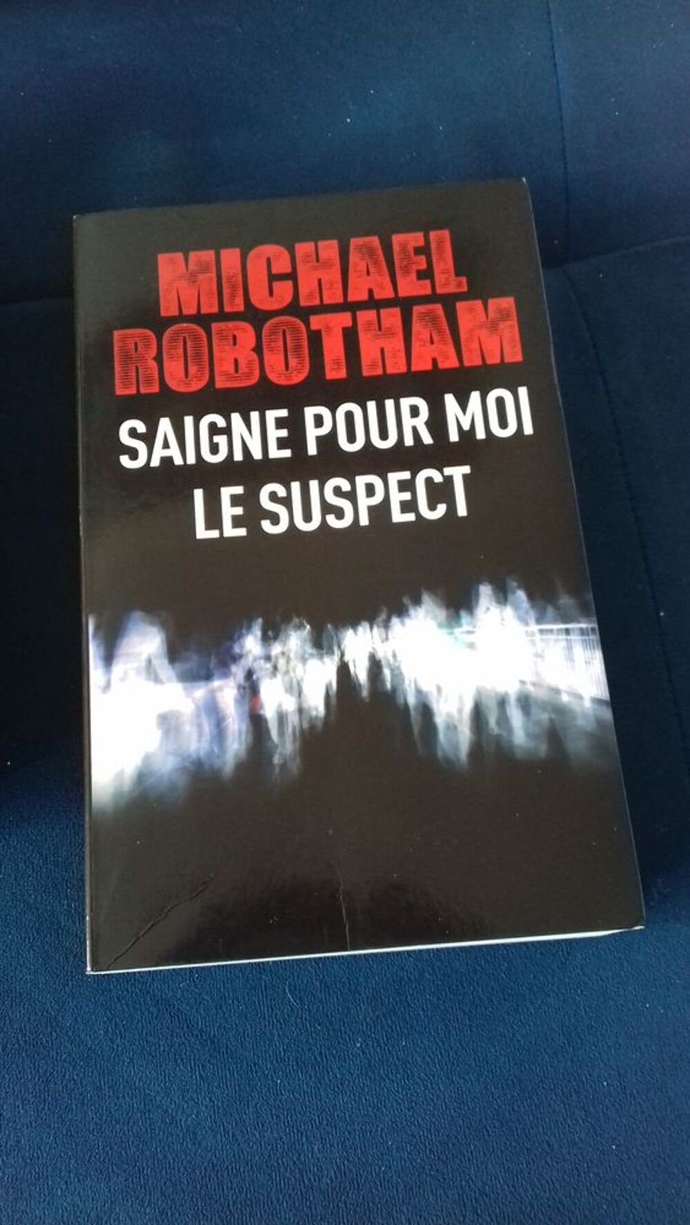 LIVRES POLICIERS Livres et BD