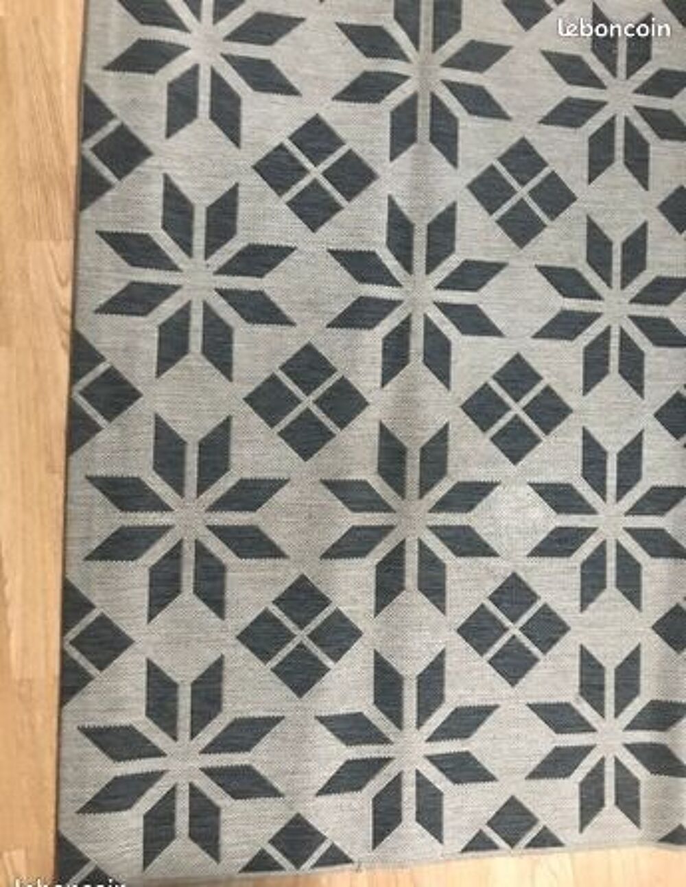 Tapis tiss&eacute; imprim&eacute; carreaux de ciment 200 x 290 cm Décoration