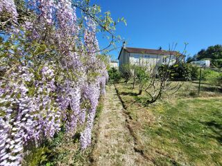  Maison � vendre 7 pi�ces 141 m� La chapelle-saint-laurent