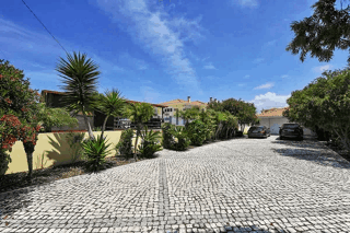  Villa  vendre 7 pices 420 m Godigana