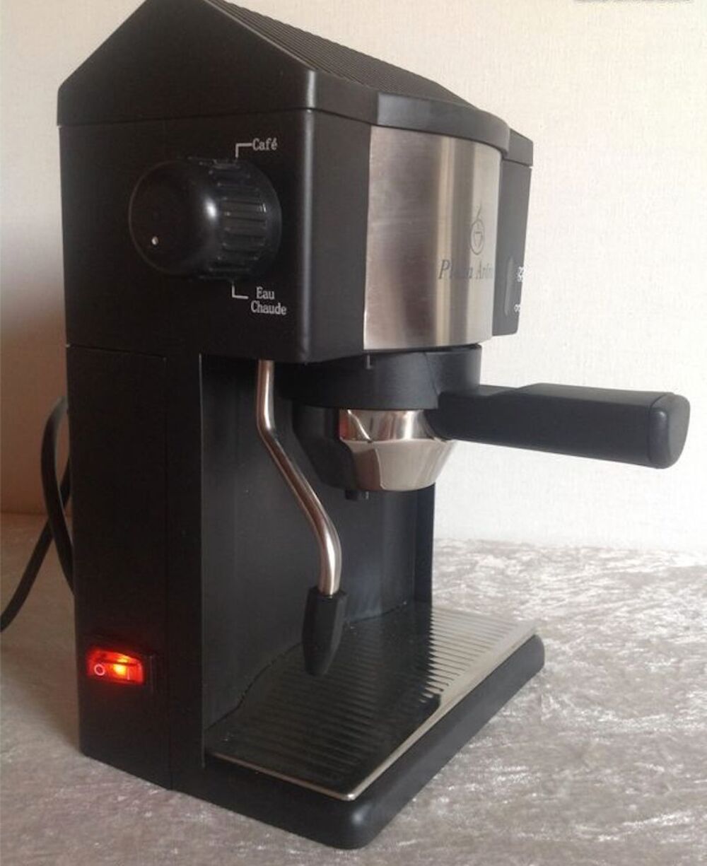 CAFETI&Egrave;RE &Eacute;TAT NEUF Envoi Possible
Electroménager