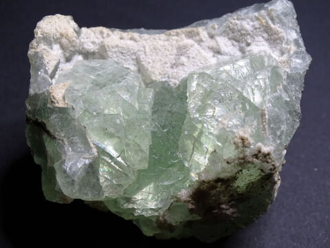Fluorite verte fantôme 253gr  68 x 56 x 50 mm   Chine 50 Moyenmoutier (88)