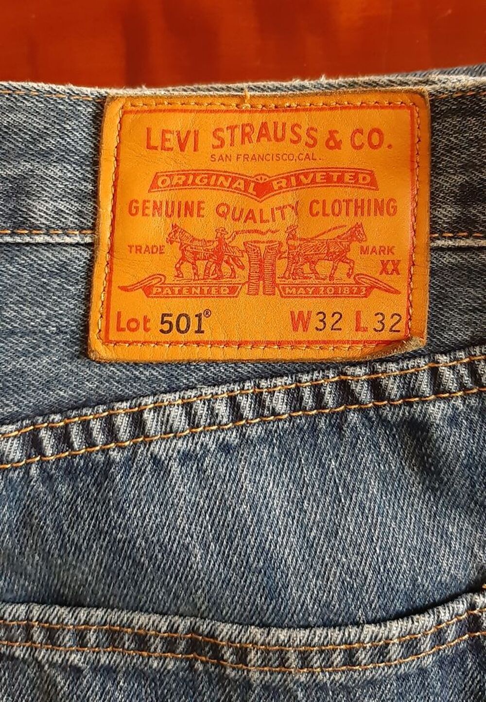 Levi Strauss 
Vêtements