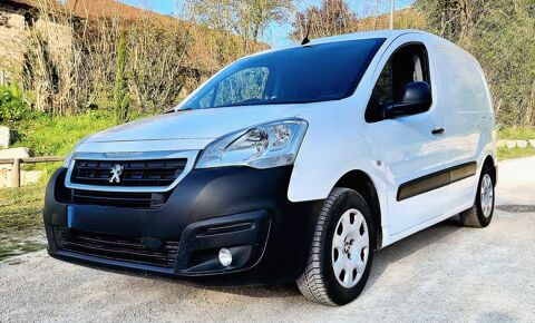 Peugeot Partner PARTNER FOURGON 120 L1 1.6 BLUEHDI 120 S&S BVM6 PACK CLIM NAV 2018 occasion Les Abrets en Dauphin&eacute; 38490