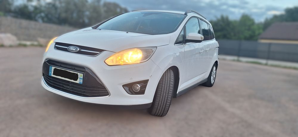 Grand C-MAX 1.6 TDCI 115 FAP S&S Business Nav 2014 occasion 10000 Troyes