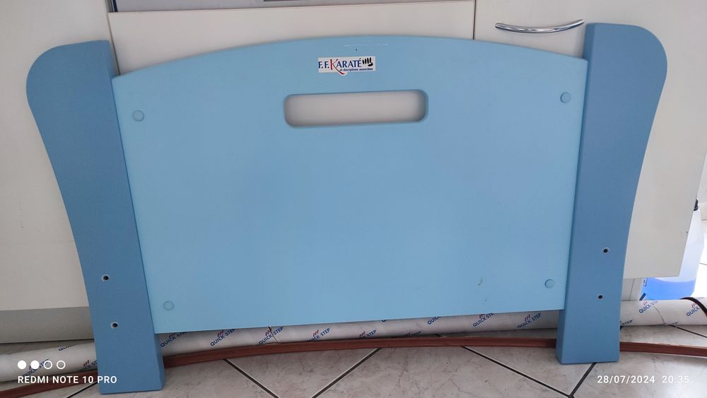 LIT ENFANT LAQUE + SOMMIER A ROULETTE + MATELAS EVOLUTIF Mobilier enfants