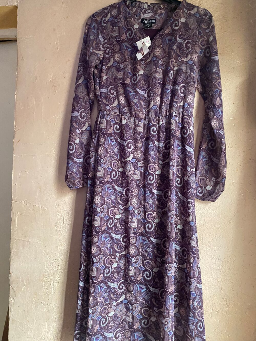 Robe neuve Vêtements
