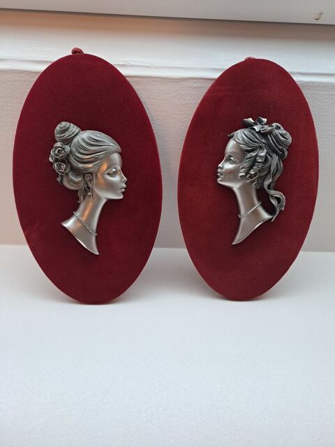  lot de 2 figurines en �tain sign�es B�ch�s 30 Portbail (50)