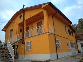  Maison � vendre 11 pi�ces 150 m� Bore, pr, italia