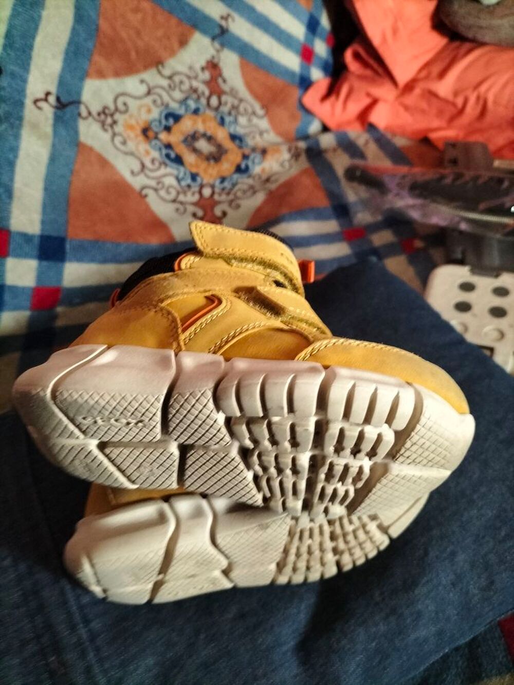 Basket geox cuir Camel pointure 24 neuf Chaussures enfants