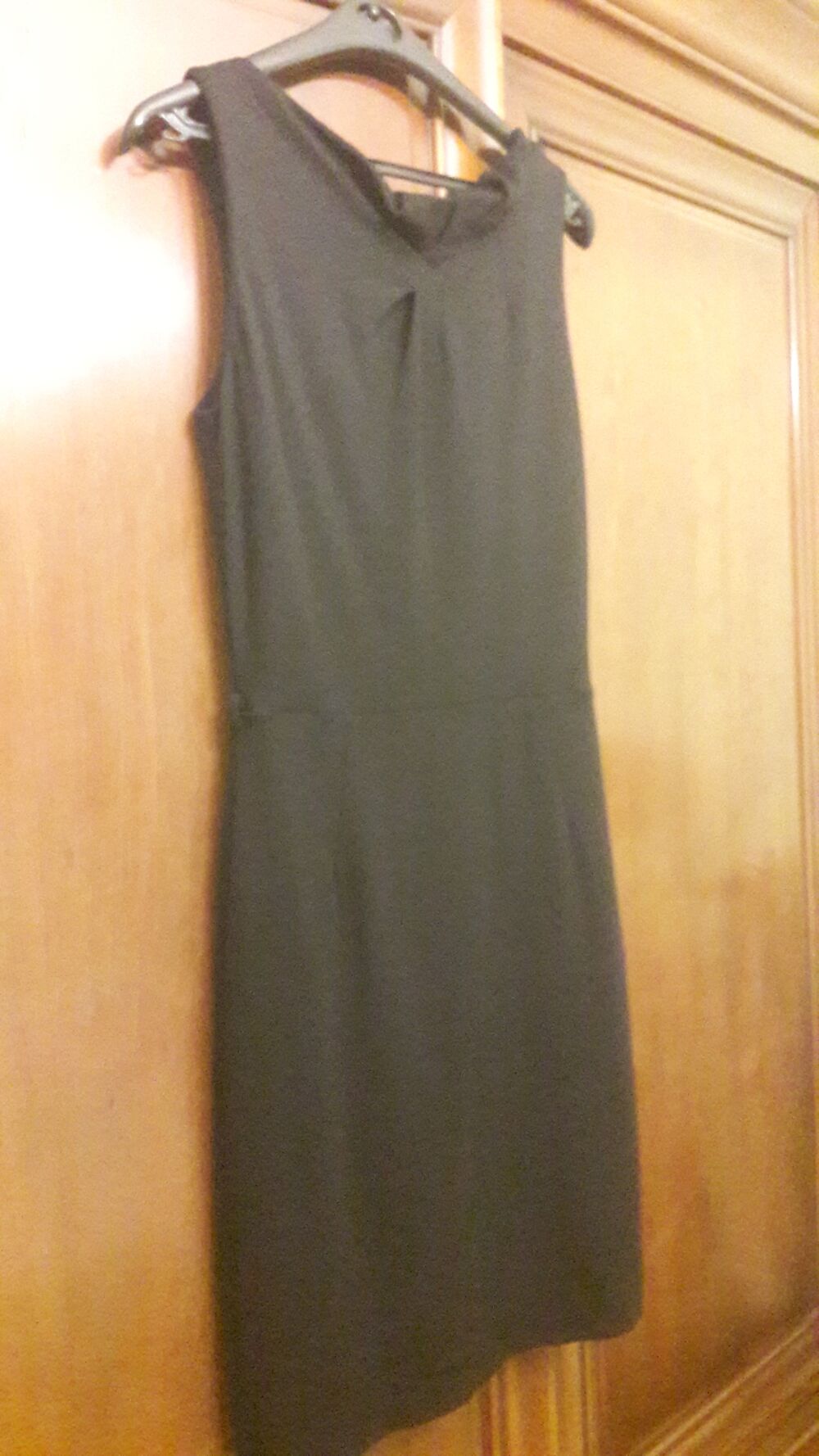 petite Robe noire Mango t38 Vêtements