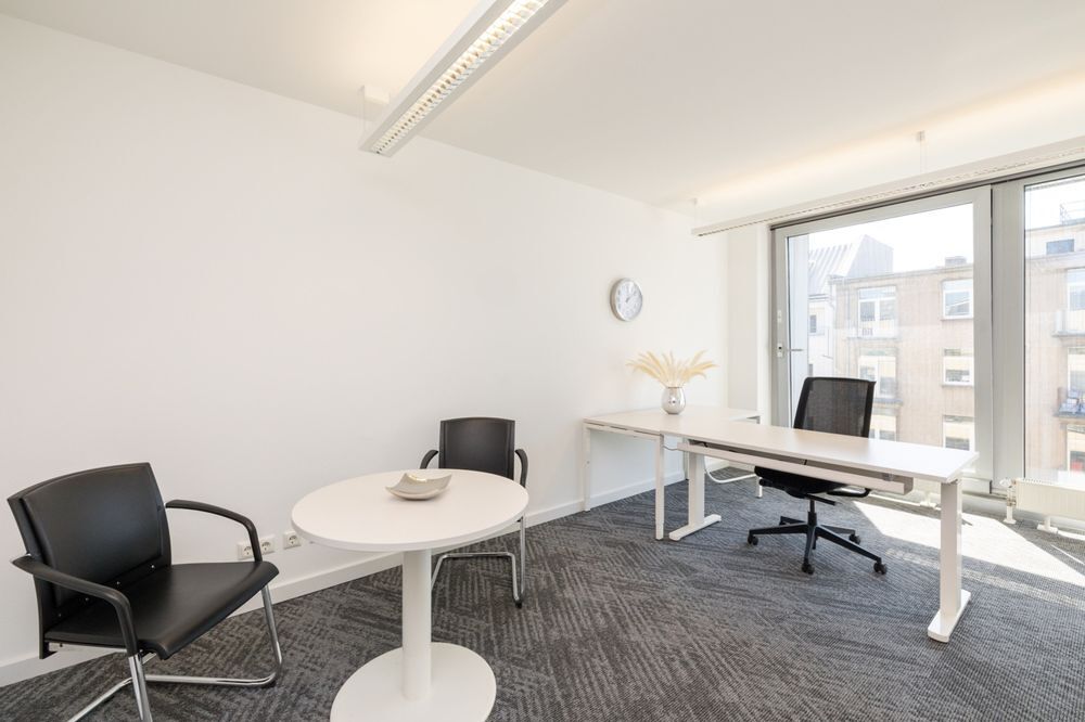   Espace de bureau privé pour 3 personnes à Clermont, Jaude Clermont-ferrand