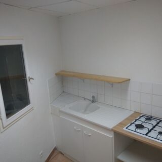  Appartement à vendre 4 pièces 65 m² Saint-hippolyte-du-fort