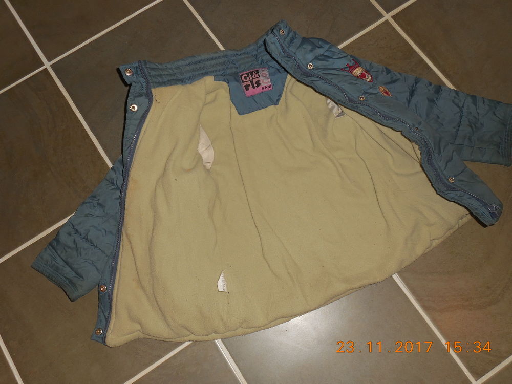 doudoune bleu vert bon &eacute;tat
Vêtements enfants