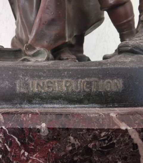 Statut en régule sur marbre du Sculpteur A-J Scott Flassans-sur-Issole (83)