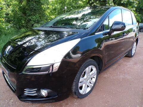 Peugeot 5008 1.6 HDi 110ch FAP BMP6 BLUE LION Business Pack 7pl 2009 occasion Roanne 42300