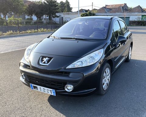 Peugeot 207 1.4 HDi 70ch BLUE LION Premium