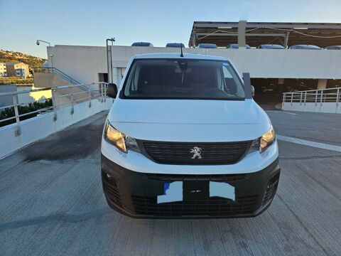 Peugeot Partner PARTNER FOURGON STANDARD 1000 KG BLUEHDI 100 S&S BVM6 PREMIUM 2022 occasion Nice 06200