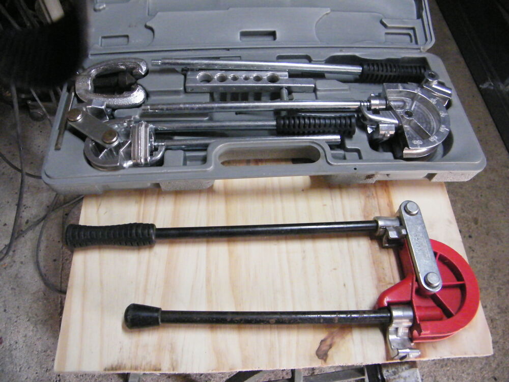 CINTREUSE CUIVRE Bricolage