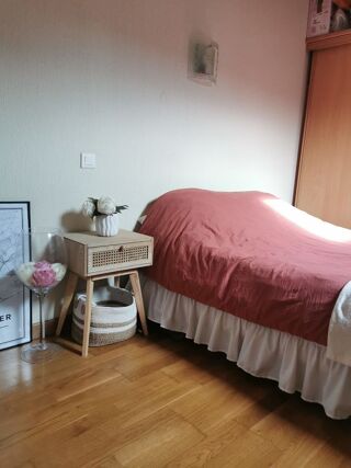  Appartement à louer 2 pièces 37 m²