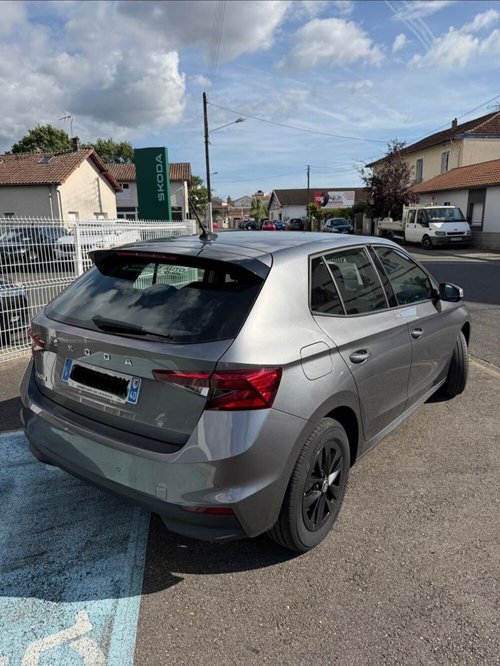 Fabia 1.0 TSI 95 ch BVM5 Ambition 2023 occasion 40100 Dax